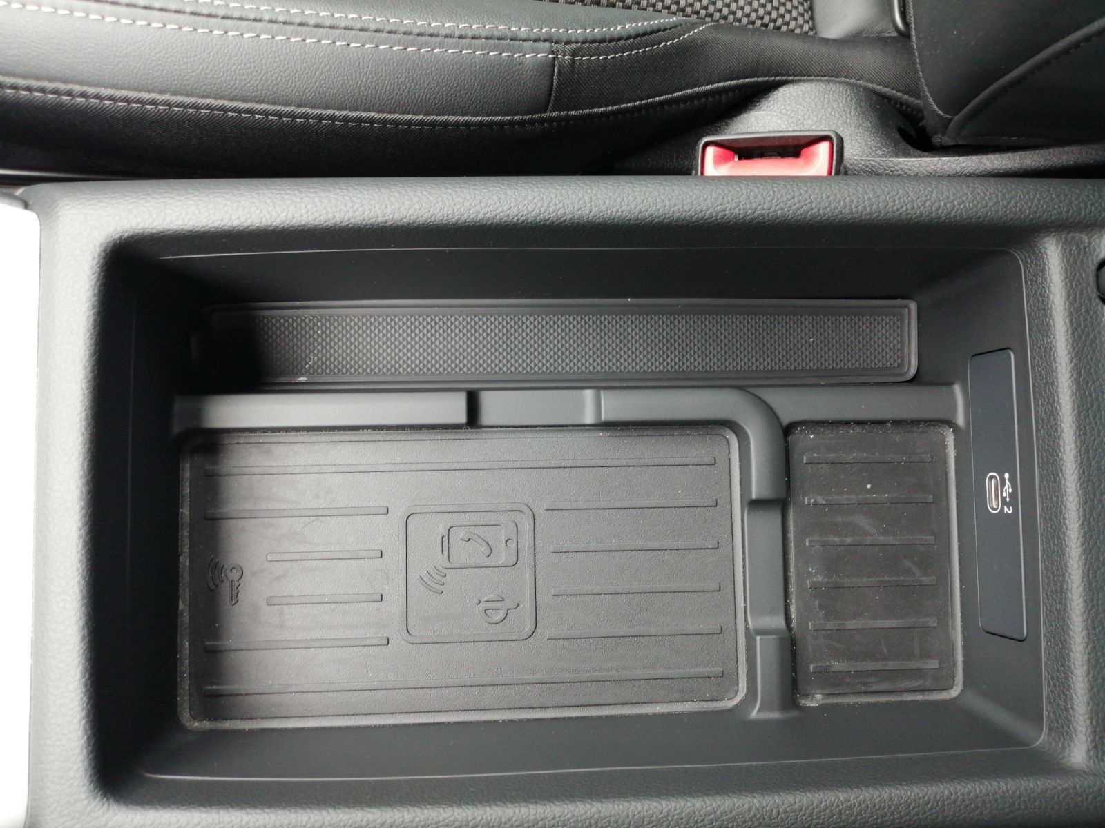 Audi A4 - Bild 16