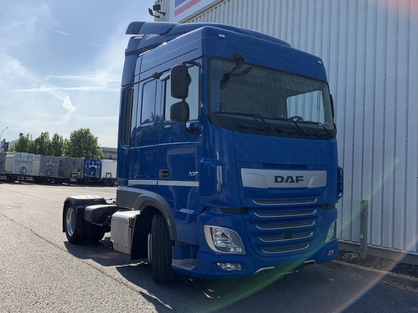 Fahrzeugabbildung DAF FT XF 480 SC LD