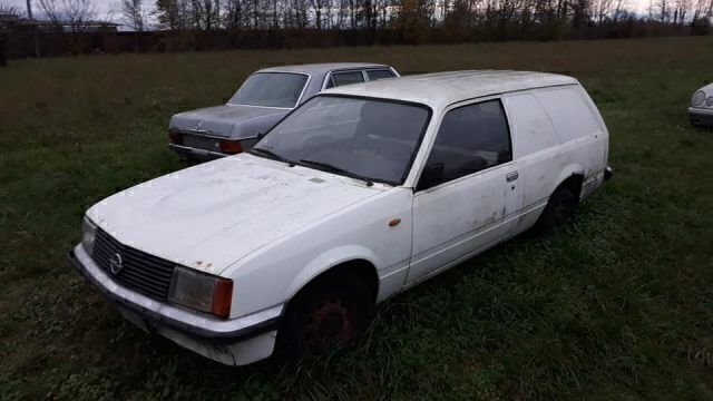 Opel OPEL Rekord Delivery Van 2.1 DIESEL AUTOCARRO