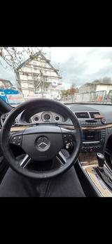 Mercedes-Benz E 270 CDI T AVANTGARDE Avantgarde - Mercedes-Benz E 270: Cdi Avantgarde