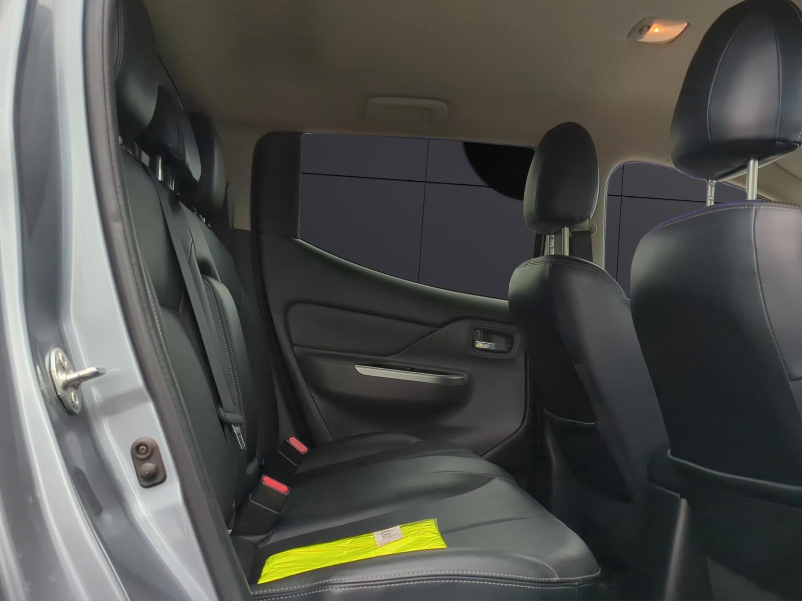 Mitsubishi L200 Top  4WD*HARDTOP*KAMERA*STANDHEIZUNG*