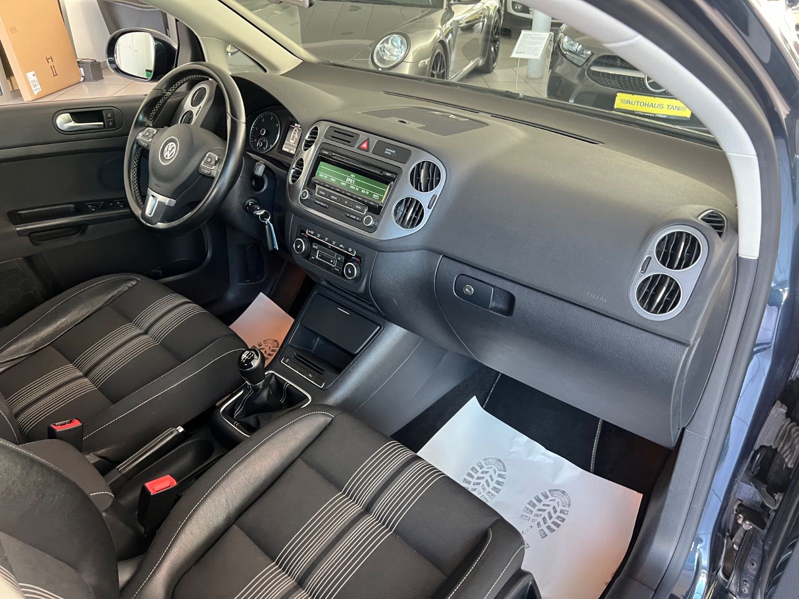 Fahrzeugabbildung Volkswagen Golf Plus 1.6 TDI Match * 1.HAND *