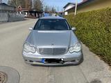 Mercedes-Benz C 220 CDI T  - Mercedes-Benz C 220 aus 2001: Cdi