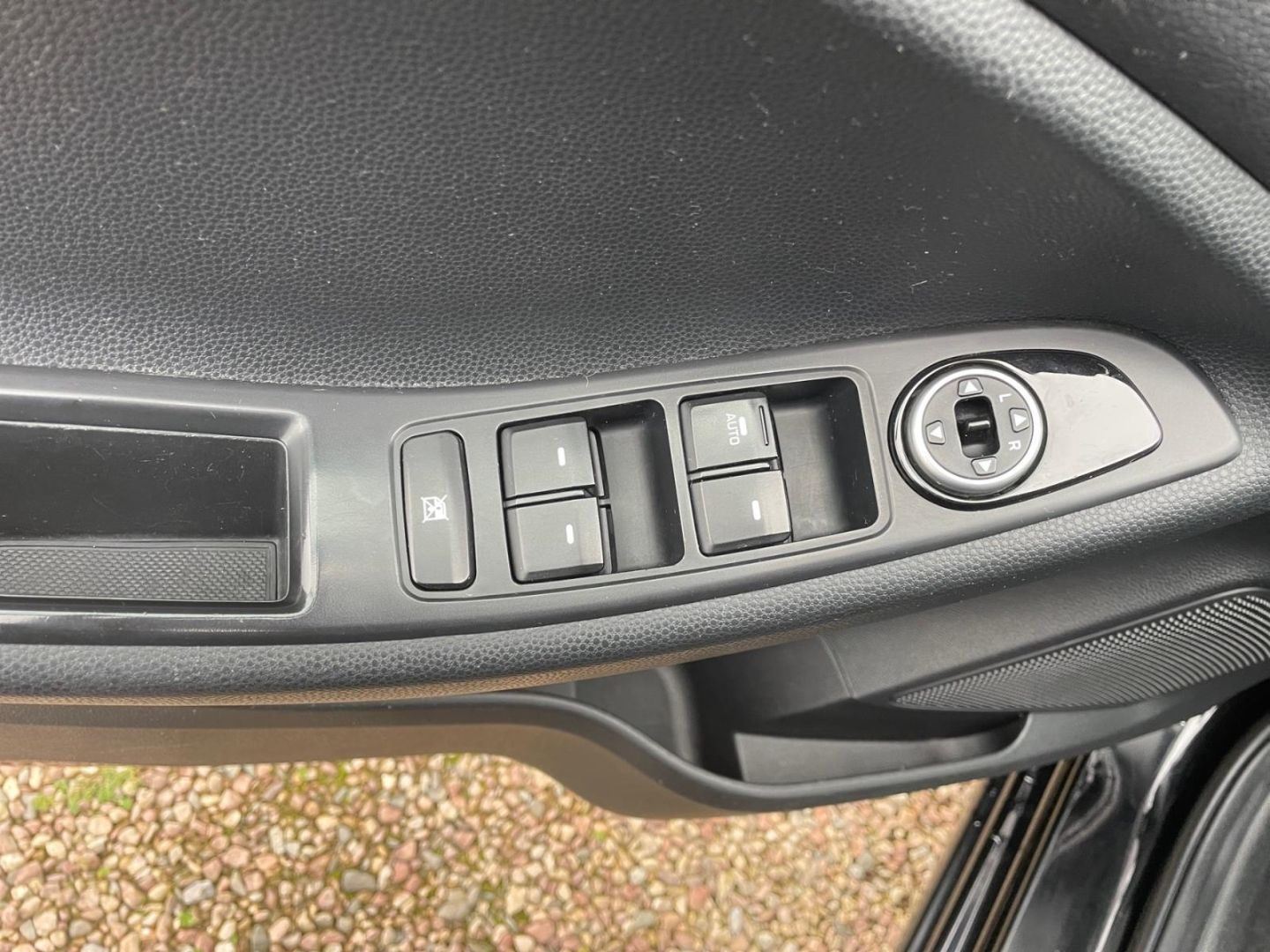 Fahrzeugabbildung Hyundai i20 1.2 Trend Sitzheizung Klima Parksensoren Alu