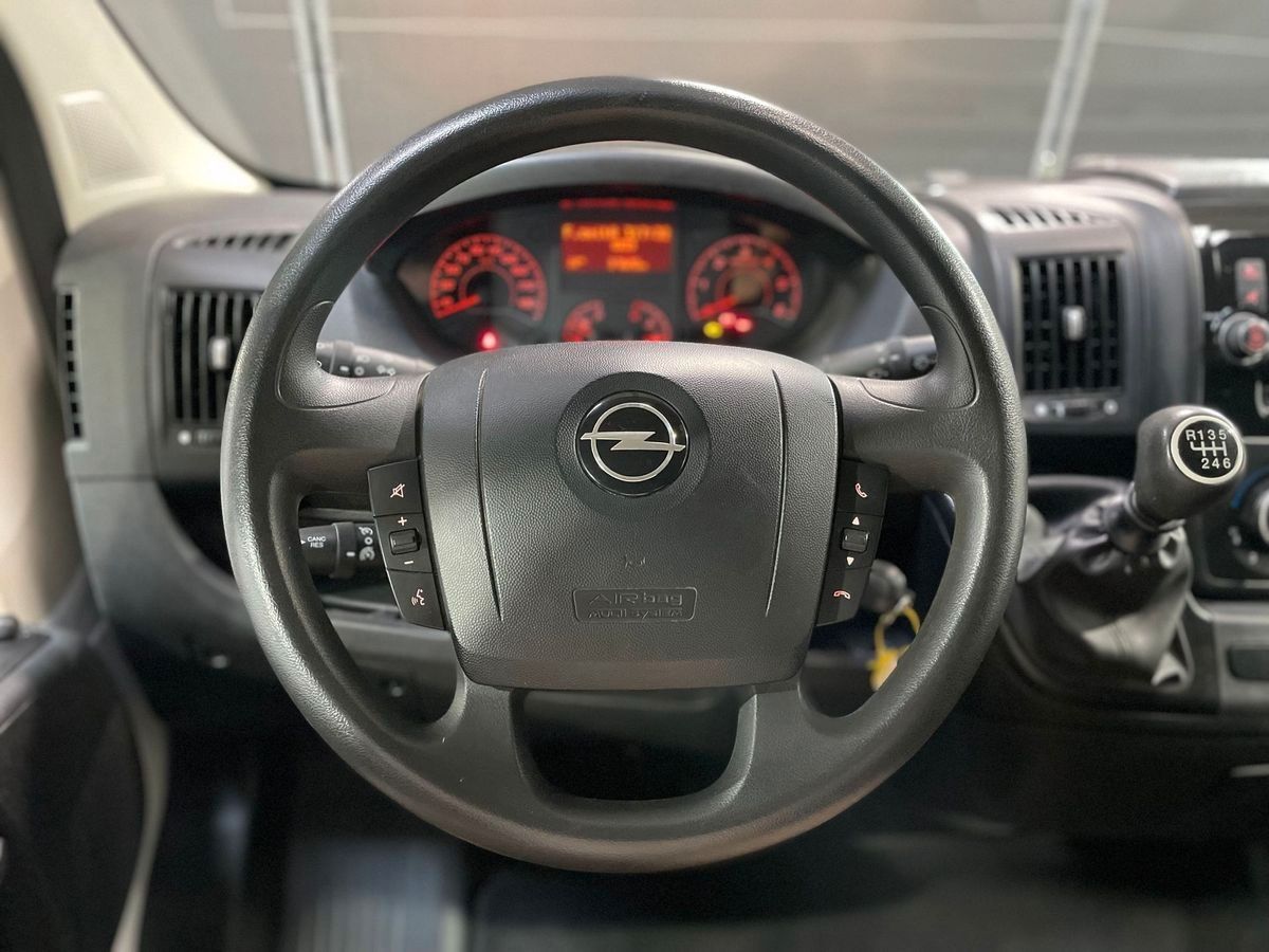 Fahrzeugabbildung Opel Movano L2H2 3,5t Edition #Tempomat#Klima#