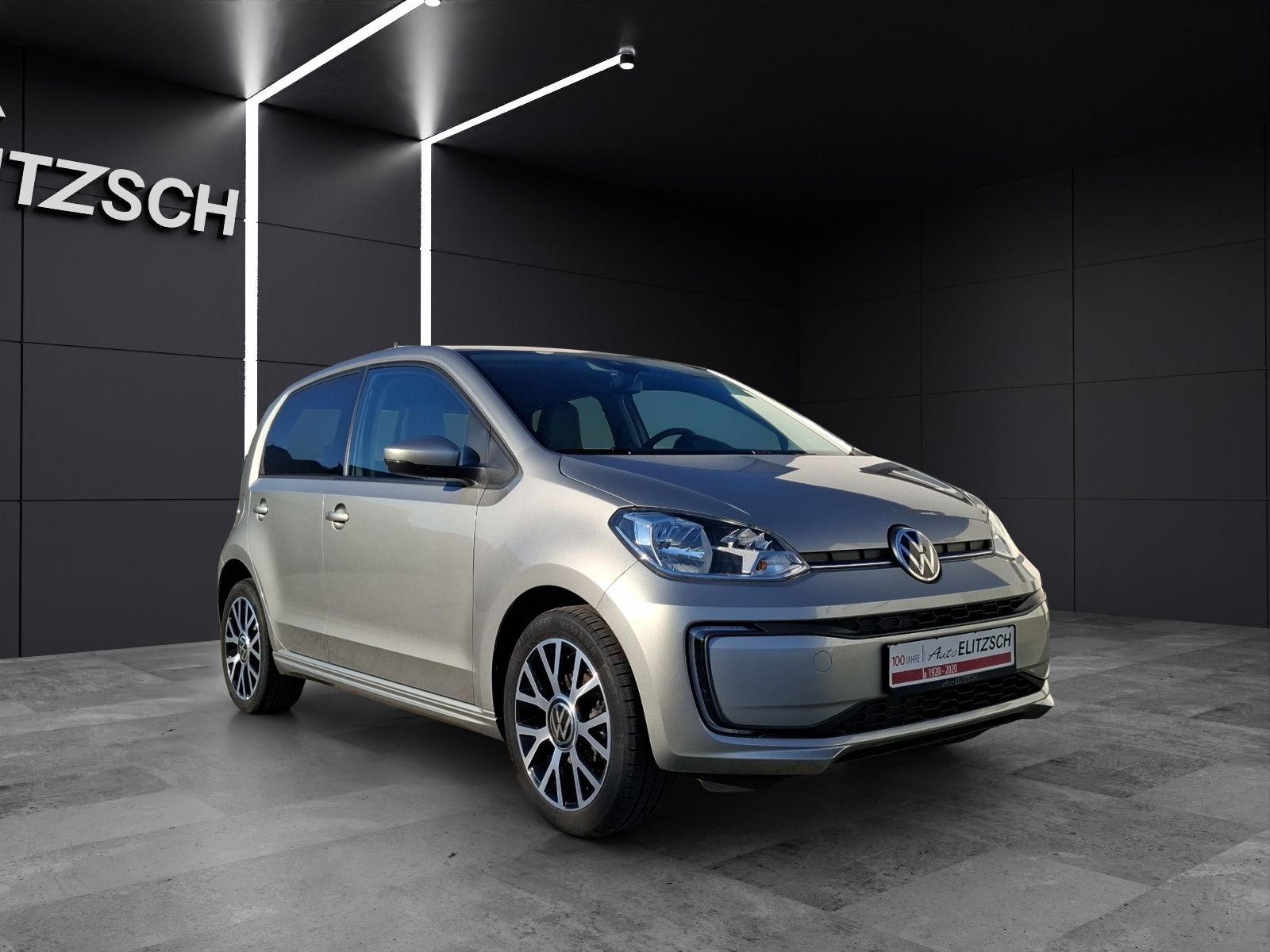 Fahrzeugabbildung Volkswagen e-up! Max Climatronic GRA RFK DAB SH LM