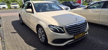 Mercedes E 200 - 1