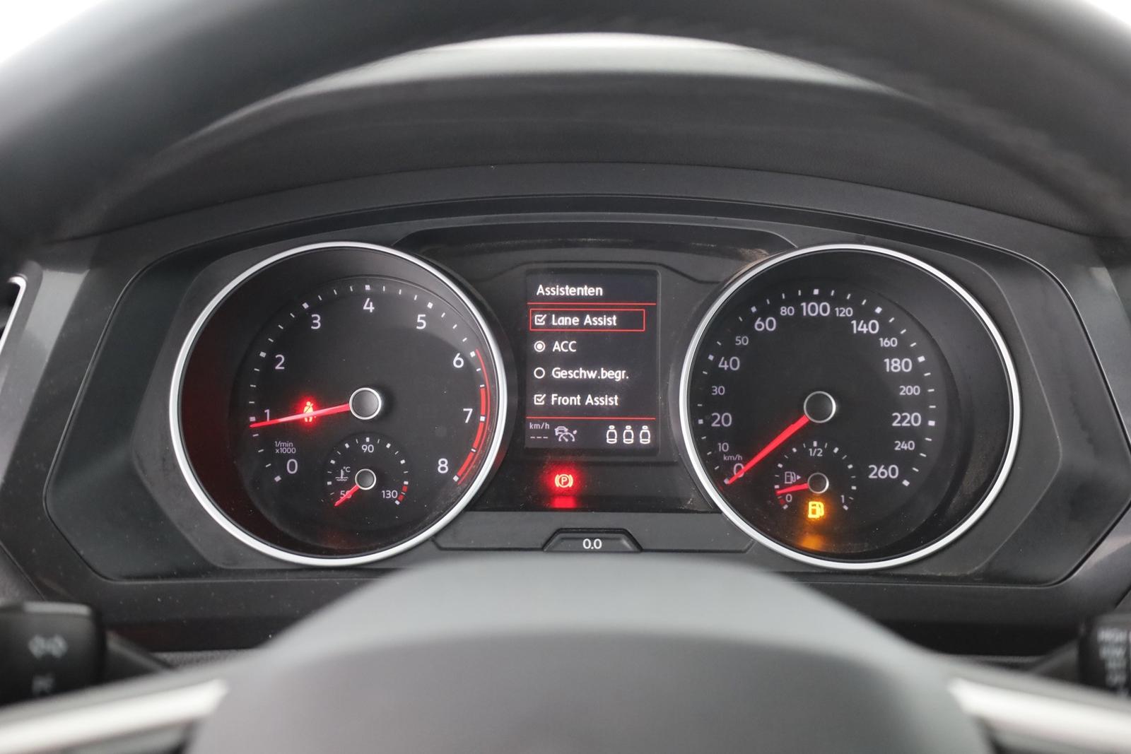 Volkswagen Tiguan 1.5 TSI LED ACC Navi Sitzheizung PDC AHK, миниатюра 17