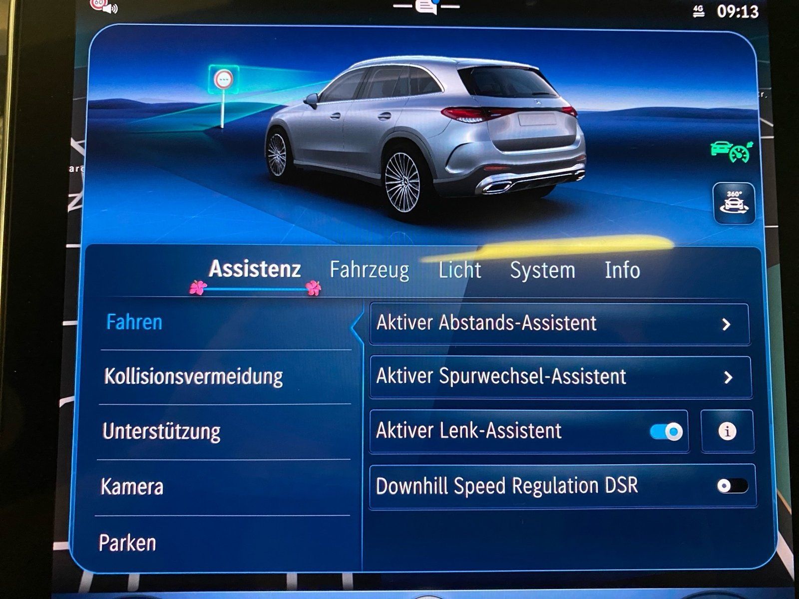 Fahrzeugabbildung Mercedes-Benz GLC 300 4M *Airmatic*STDHZG*HUD*Pano*Distro*AHK*