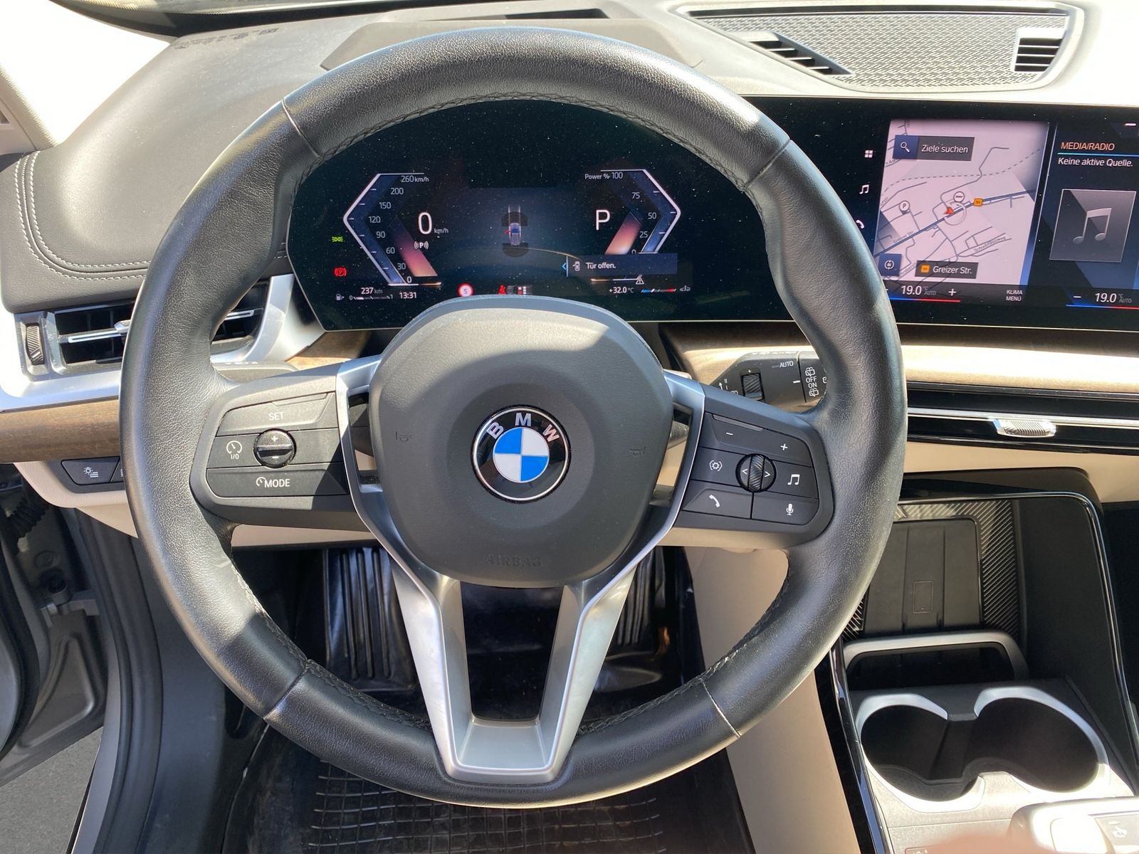 BMW X1 xDrive 20d xLine LED ACC SpurAss 360° HUD foto 13