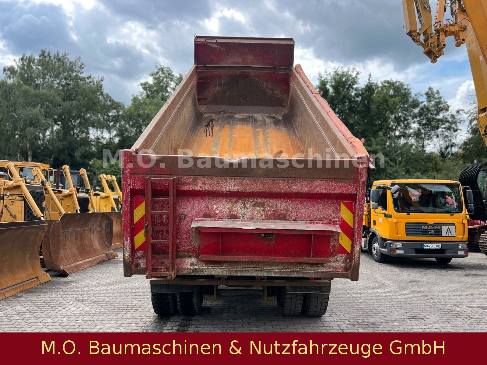 Fahrzeugabbildung Mercedes-Benz Actros 3241 / Euro 5 /