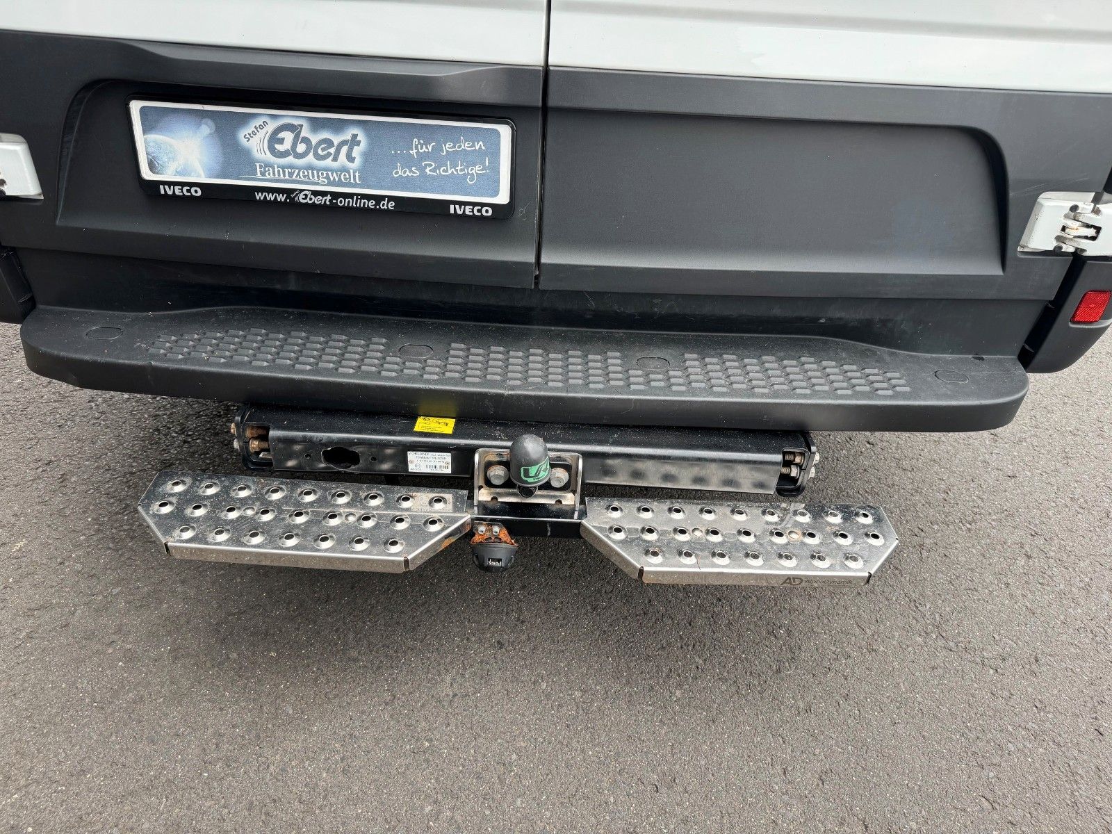 Fahrzeugabbildung Iveco Daily 35S16 *R3.520mm*Automatik*AHK*LED*