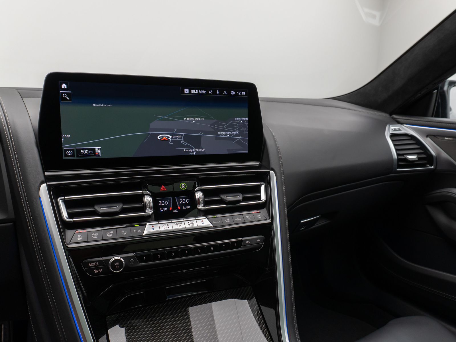 Fahrzeugabbildung BMW M850i xD GC 360° Laser SoftCl DAB Individual 20"