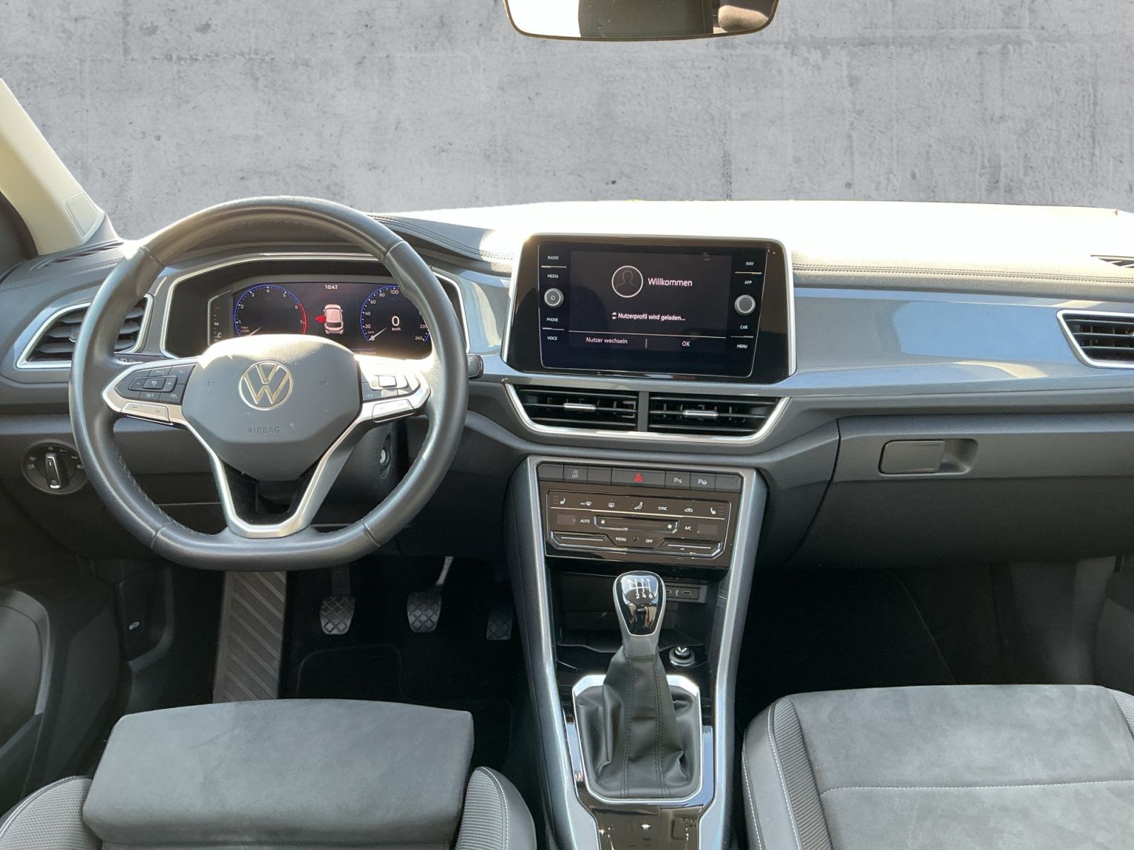 Volkswagen T-Roc - Bild 9