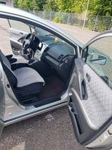 Toyota Corolla Verso 2.0-l-D-4D Sol Sol - Toyota Corolla Verso mit Diesel-Antrieb: 2.0
