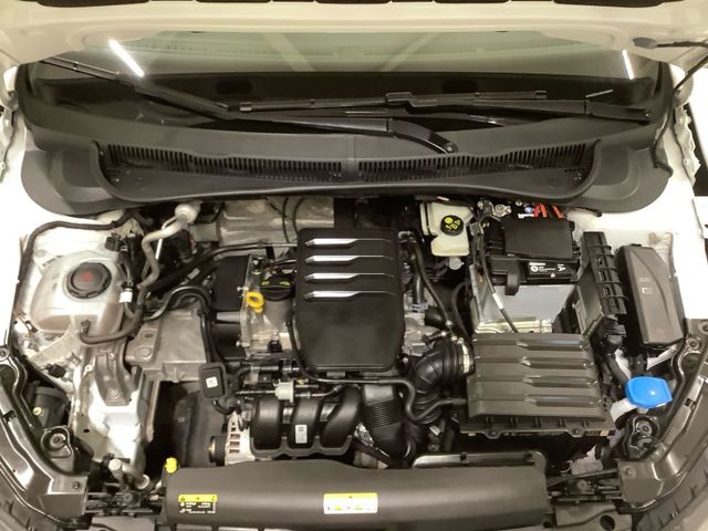 Polo Comfortline 1,0 l 59 kW Klima, SHZ, GRA, PD