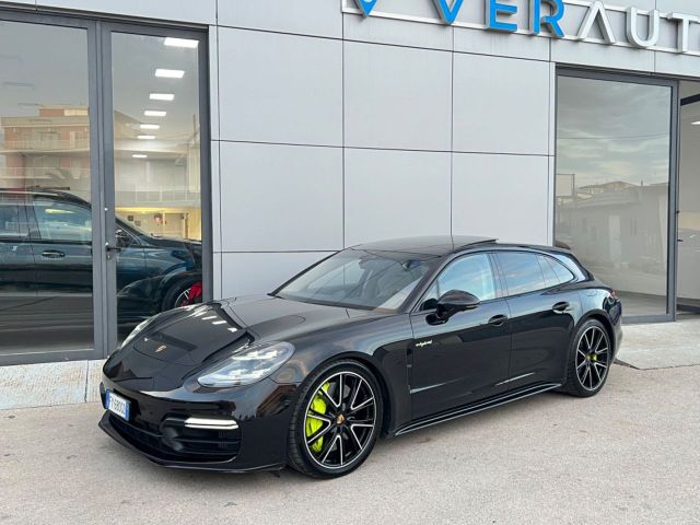 Porsche Panamera 4.0 Turbo S E-Hybrid Sport Turi