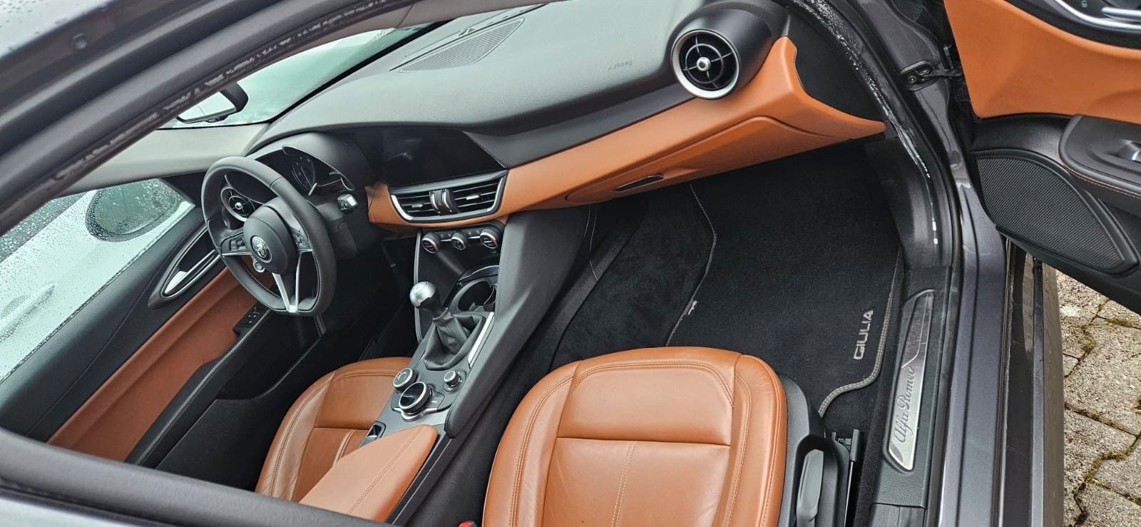 Fahrzeugabbildung Alfa Romeo Giulia 2.2 Diesel Super MT*Xenon*Nav*Langstr
