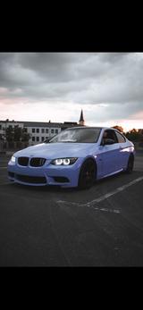 BMW E92 320i - BMW 320 aus 2007: Coupé