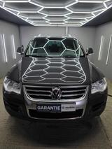 Volkswagen Touareg 3.0 TDI V6 *Leder* *AHK* *Bi-Xenon* - VW Touareg in Münster