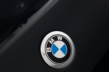 BMW X2 sDrive18d M Sport DriveProf H&K HUD 360° 19"
