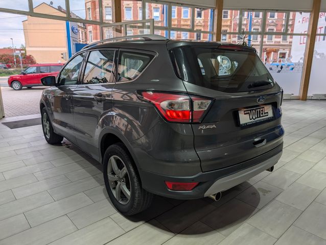 Ford Kuga Cool & Connect