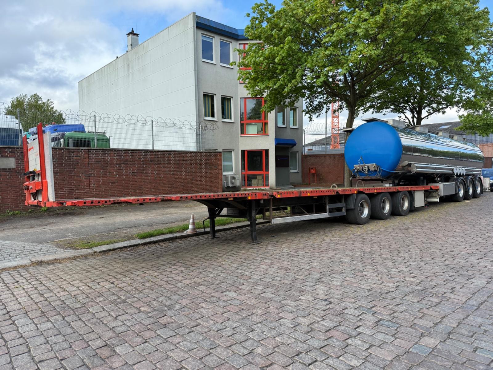 Krone SDP 27  Mega Plattform BPW für Container