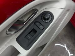 Fahrzeugabbildung Volkswagen up! 1.0 move / Navi Klimaanlage Sitzheizung Temp