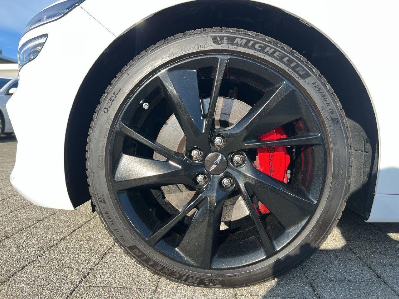 Genesis G70 Sport,S-DACH,ACC,360°,SITZKLIMA,LEXICON,TOTW