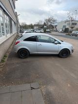 Opel  CORSA 1.4 SATELLITE - 100 PS - LENKRADHEIZU