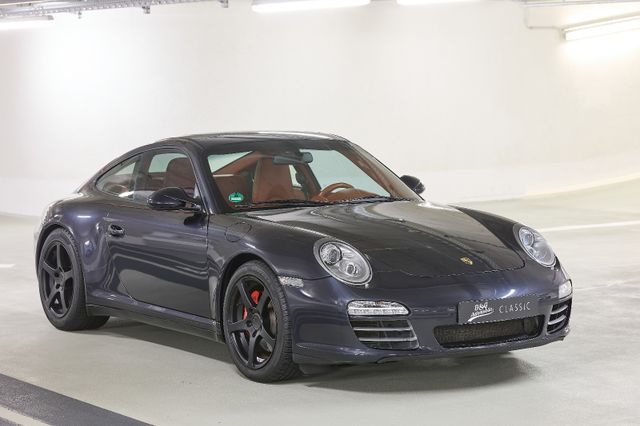 Porsche 911 Carrera 4 S Coupe