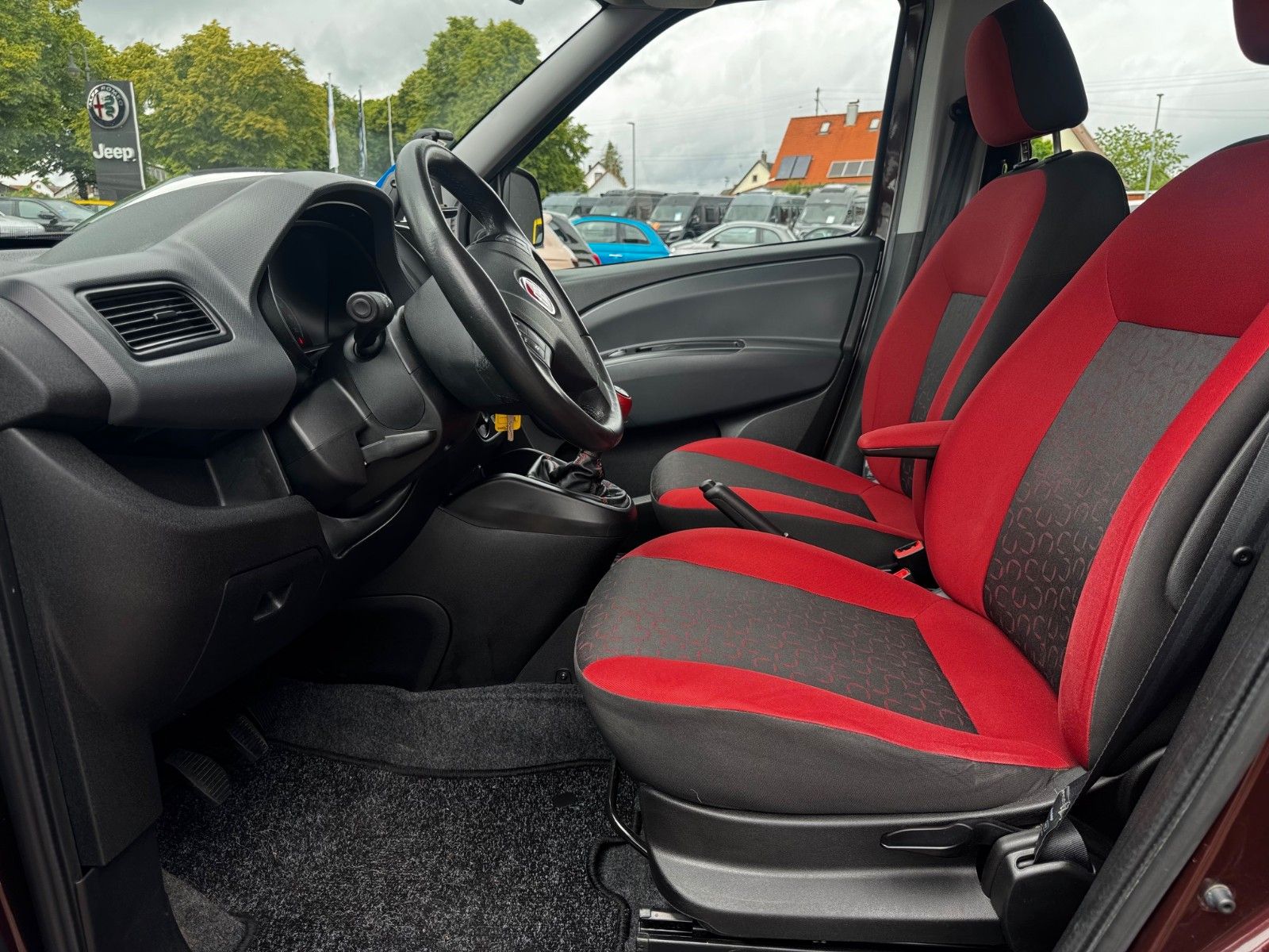 Fahrzeugabbildung Fiat Doblo My Life  1.6 Diesel 5 Sitzer