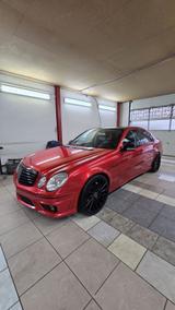 Mercedes-Benz Mercedes W211 E63 AMG - Mercedes-Benz W211