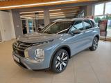 Mitsubishi Outlander Plug-in Hybrid Intro Edition 2.4 AHK - Mitsubishi Outlander: Intro Edition