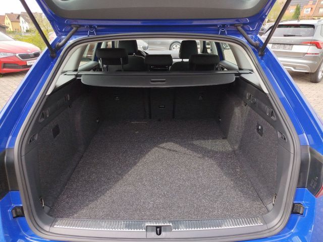 Fahrzeugabbildung SKODA Superb Combi Ambition iVTS115/1.4A6F, Navi