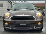 MINI ONE Mini PDC TÜV,REIFEN U. INSPEKTION NEUWERTIG - MINI ONE in Leverkusen