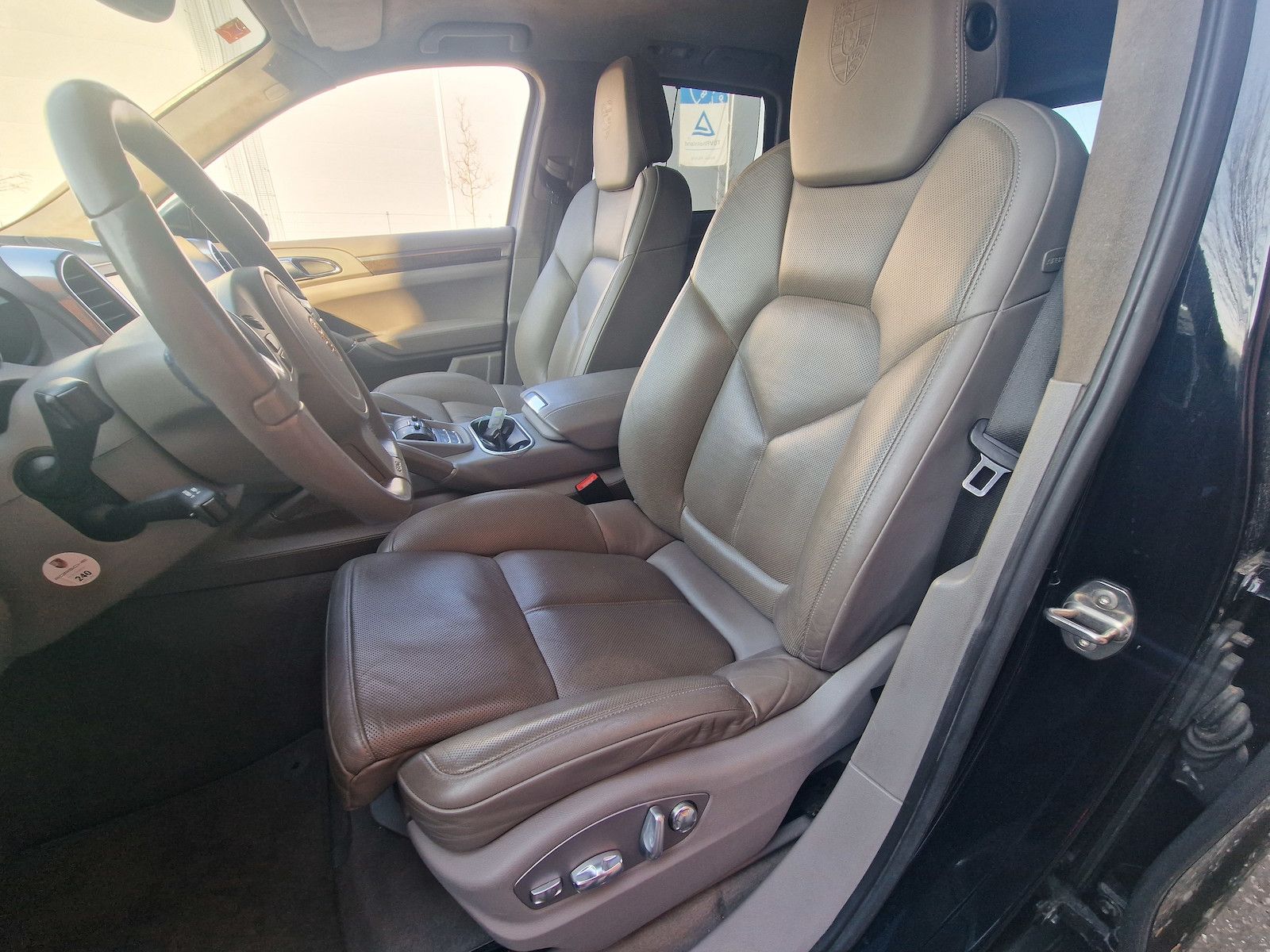 Porsche Cayenne Turbo foto 9