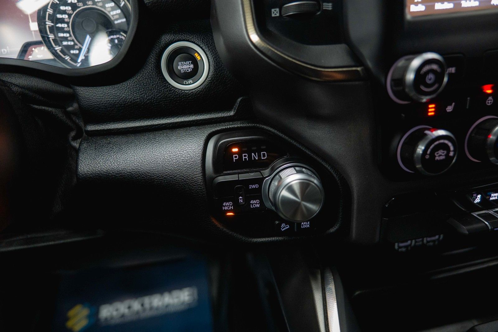 Fahrzeugabbildung Dodge RAM 5.7 V8 HEMI 4x4 REBEL OFFROAD Night AxleLock