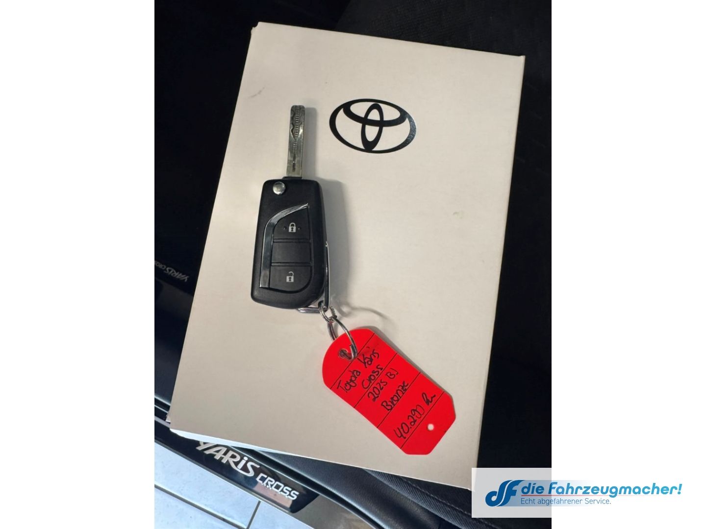 Fahrzeugabbildung Toyota Yaris Cross ACTIVE Hybrid DAB Spurhalteass. Fern