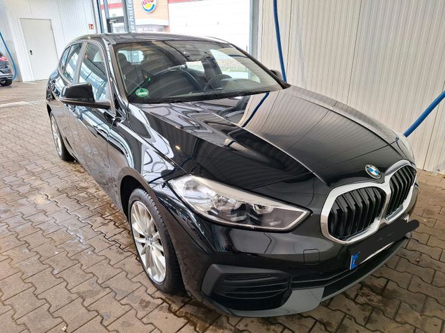 BMW BMW 118i Bj 2020