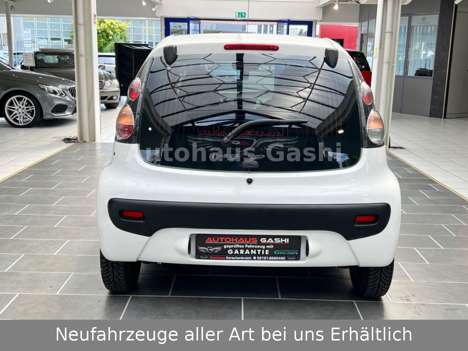 Fahrzeugabbildung Citroën C1 Style*Automatik*Klima*Allwetterreifen*Tüv-Neu