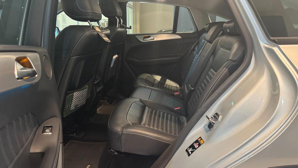 Mercedes-Benz GLE 400