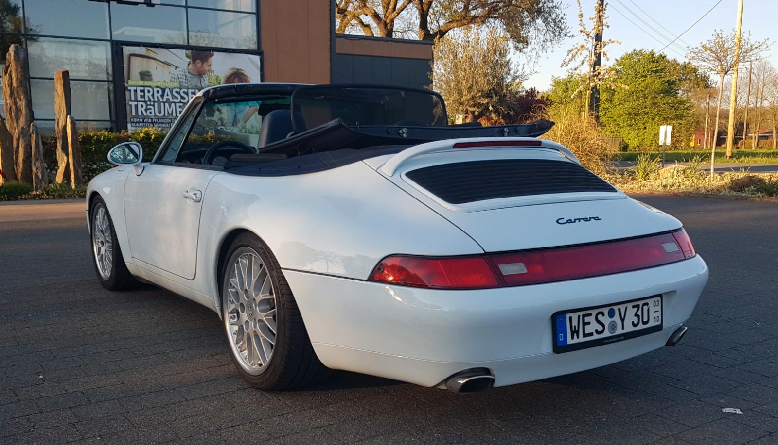 Porsche 993 Carrera Cabriolet 