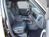 Land Rover Defender 110 D300 X-Dynamic SE - Land Rover Defender: Se