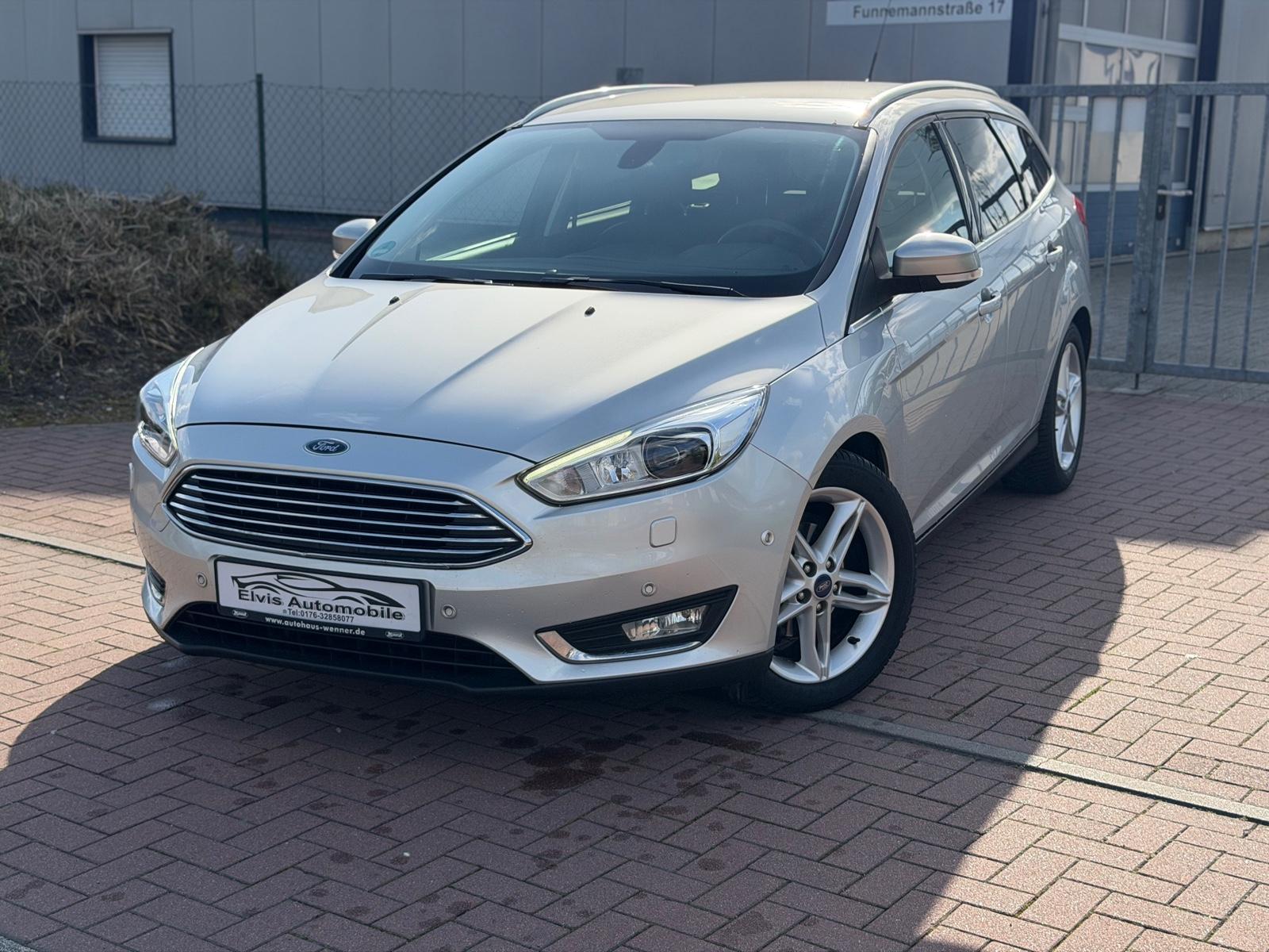 Ford Focus Turnier Titanium 1.HD LED Xenon Navi AHG