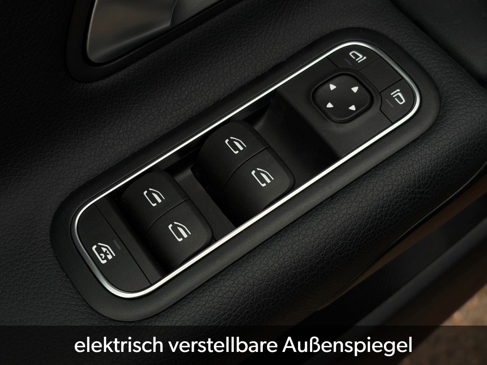 Fahrzeugabbildung Mercedes-Benz CLA 180 SB SHZ LKA TEMP MBUX Navi Wifi CarPlay
