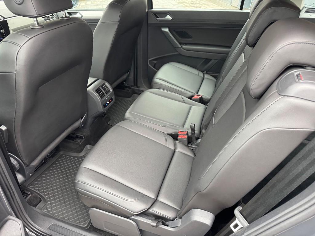 Volkswagen Touran Comfortline *7-SITZER/LEDER/KAMERA*, миниатюра 17