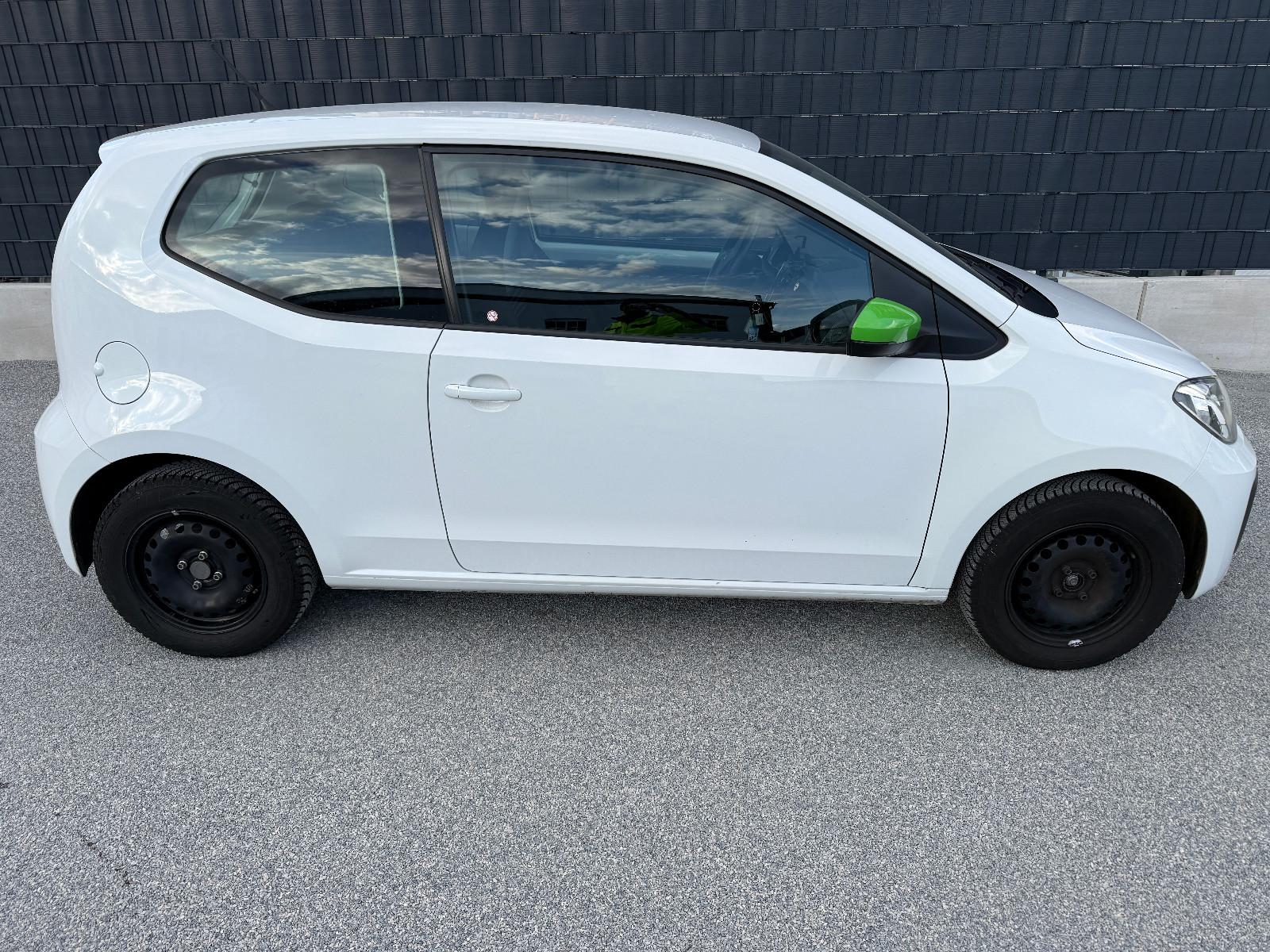 Volkswagen up! 1.0 up!
