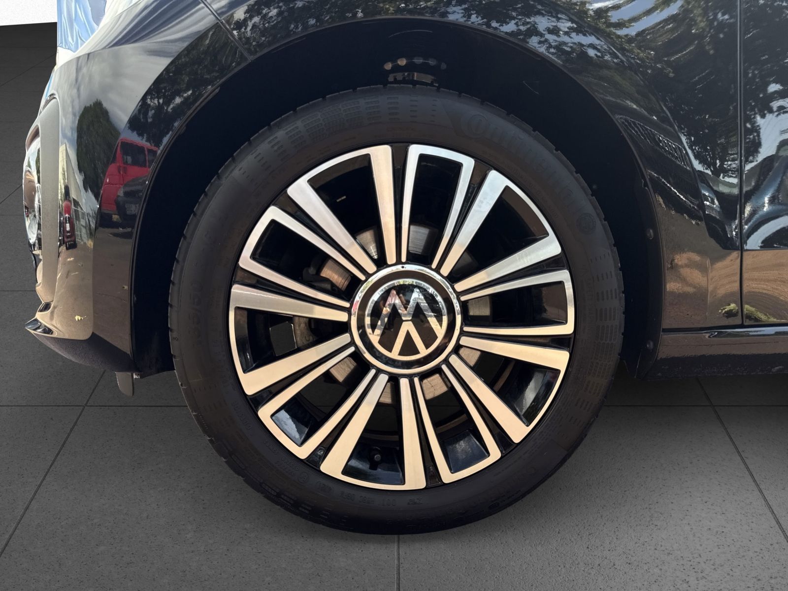 Volkswagen up! - Bild 8