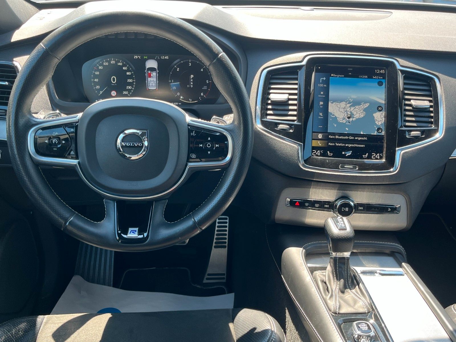Fahrzeugabbildung Volvo XC90 R DESIGN AWD Navi Leder Pano LED *7-SITZER*